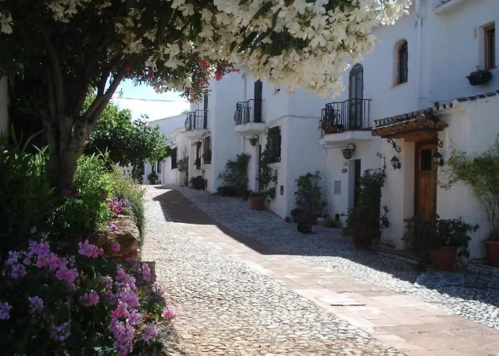 Capistrano Village Nerja